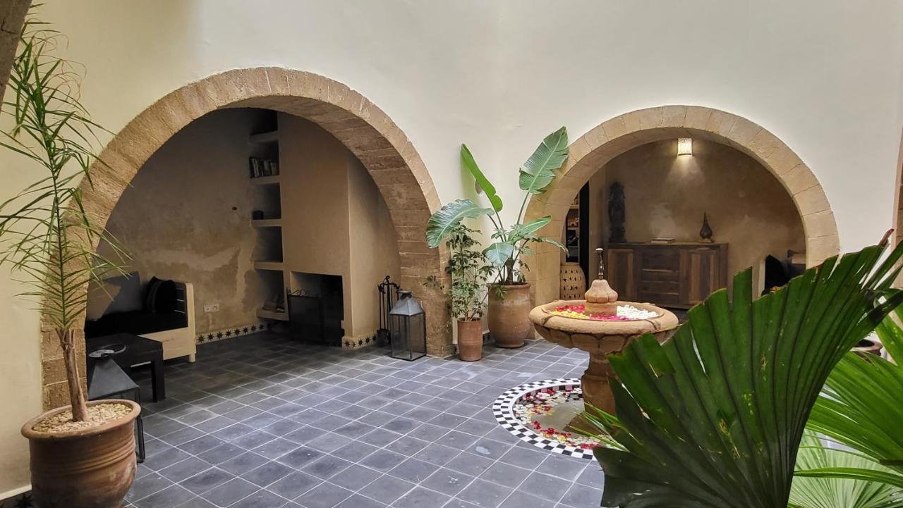 Riad Dar Nor Essaouira Bagian luar foto